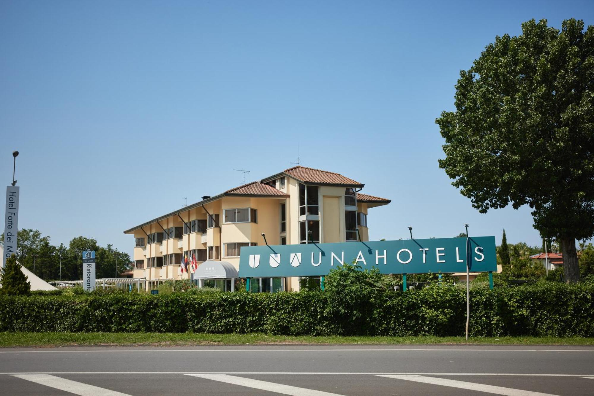 Una Hotels ฟอร์เต เดย์ มาร์มี ภายนอก รูปภาพ